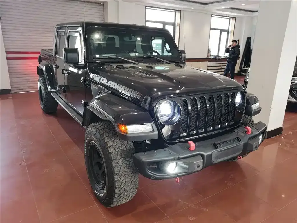 Jeep Gladiator 2023 из CN, фото 9