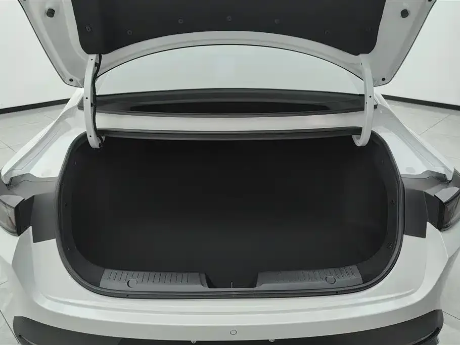 Changan Eado 2025 из CN, фото 5