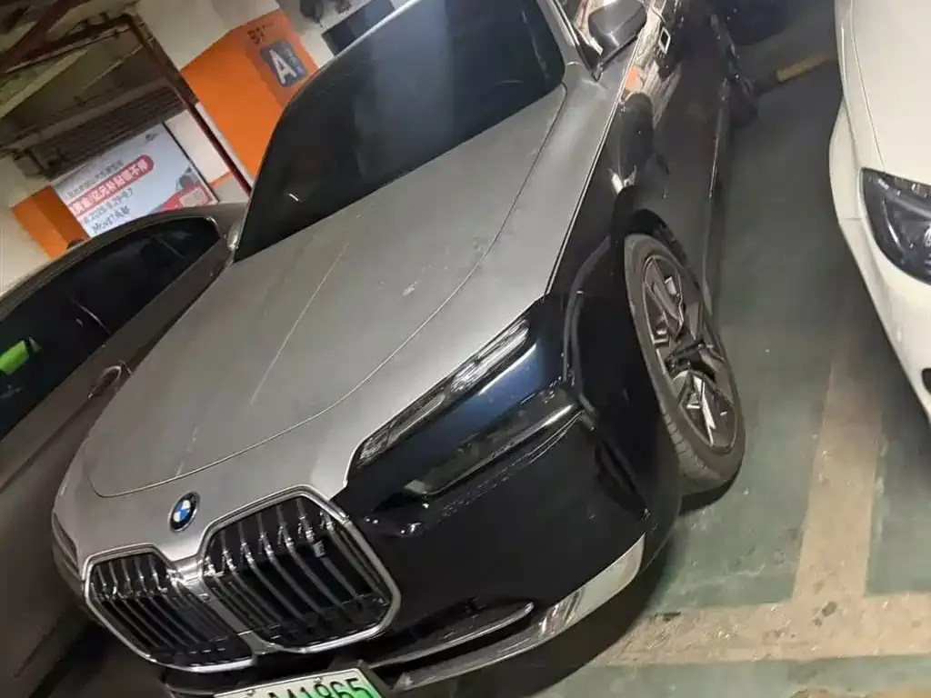 BMW i7 2023 из CN, фото 5