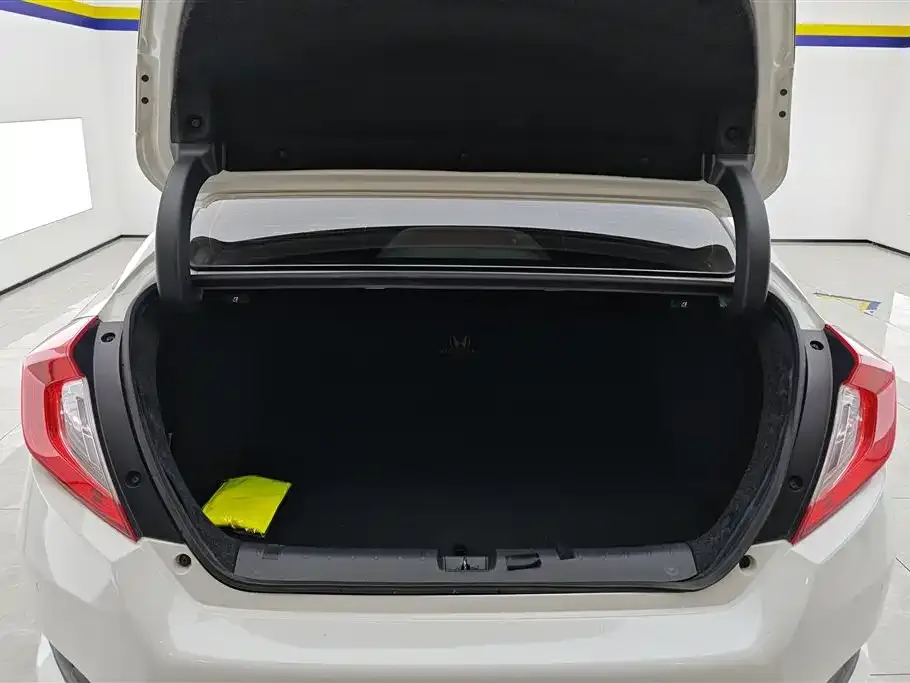 Honda Civic 2021 из CN, фото 5