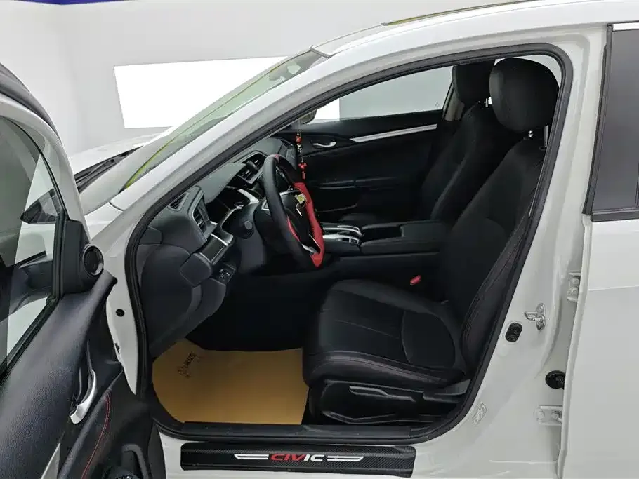 Honda Civic 2021 из CN, фото 6