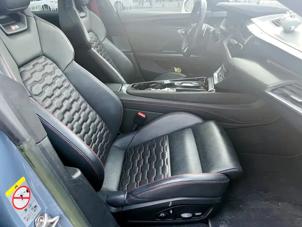 Audi RS e-tron GT 2023 из CN, фото 8