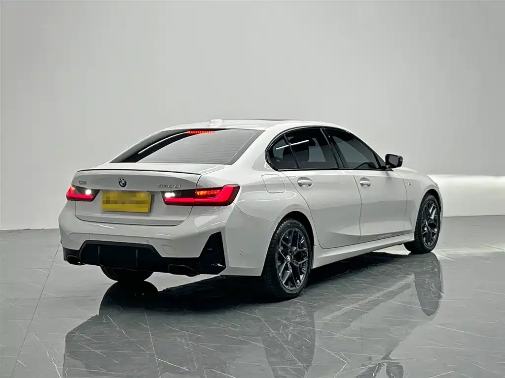 BMW 3 Series 2025 из CN, фото 7