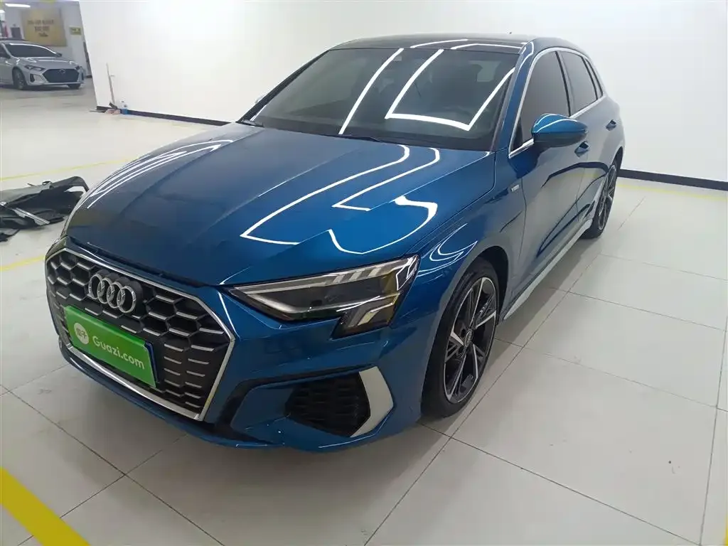 Audi A3 2023 из CN, фото 4