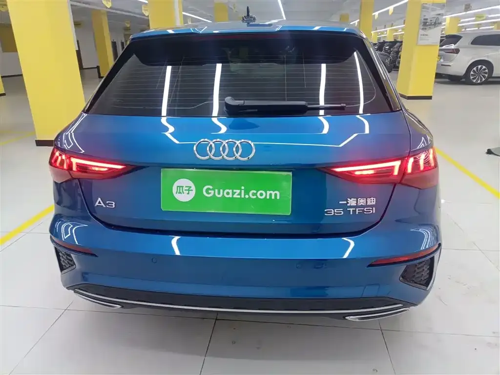 Audi A3 2023 из CN, фото 8