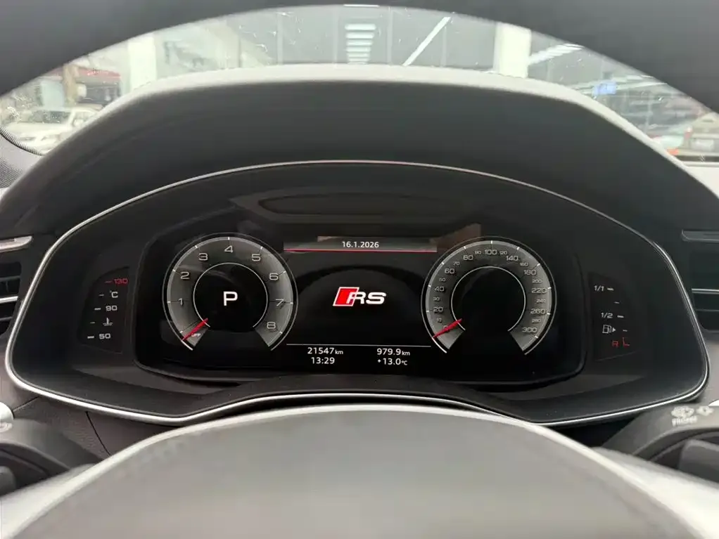 Audi A6L 2025 из CN, фото 3