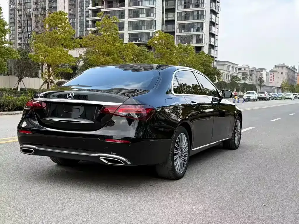 Mercedes-Benz E-Class 2022 из CN, фото 4