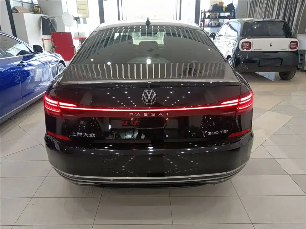 Volkswagen Passat 2022 из CN, фото 3