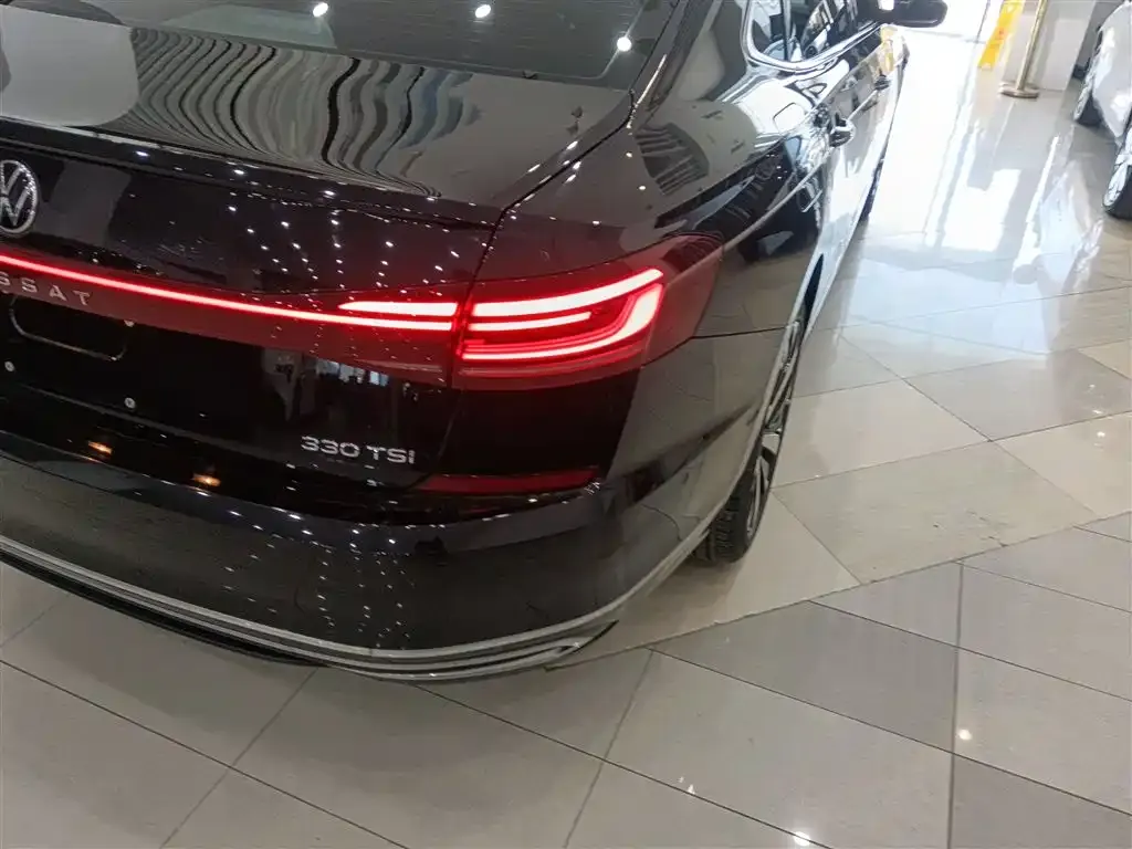 Volkswagen Passat 2022 из CN, фото 6