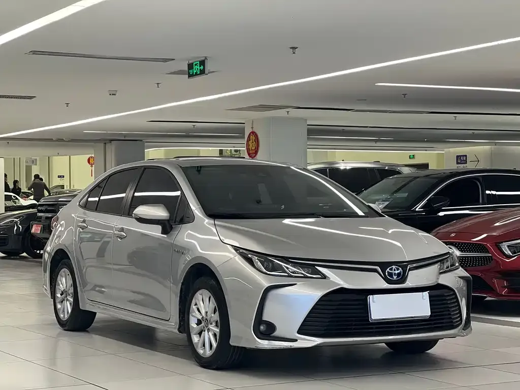 Toyota Corolla 2022 из CN, фото 3