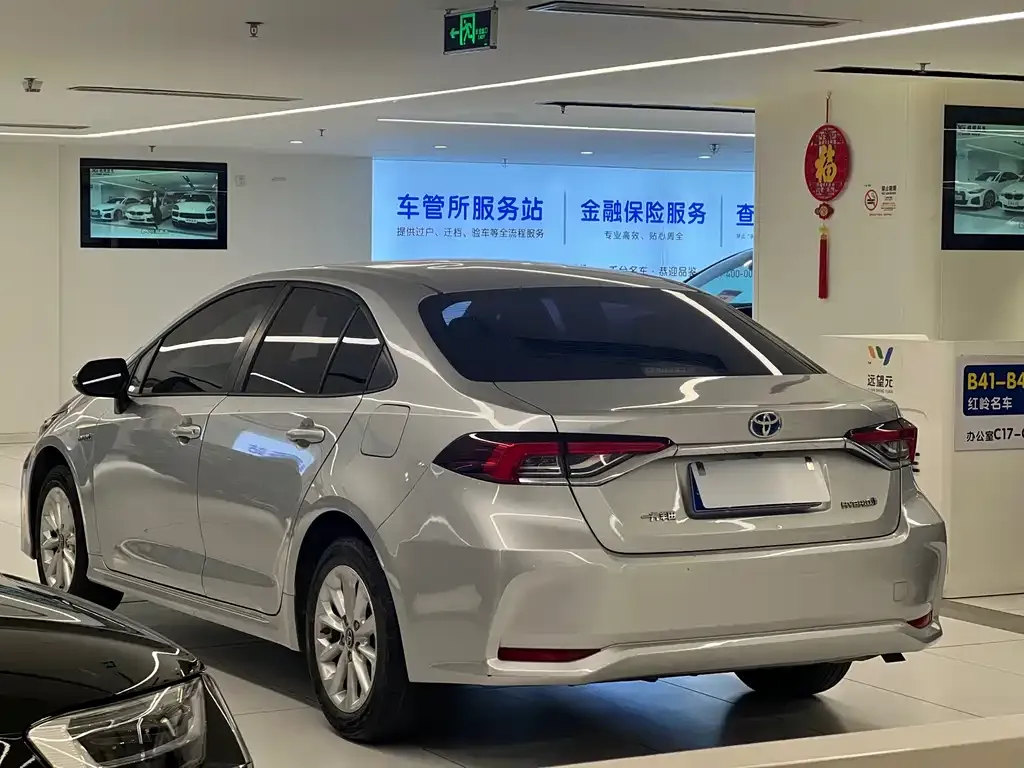 Toyota Corolla 2022 из CN, фото 8