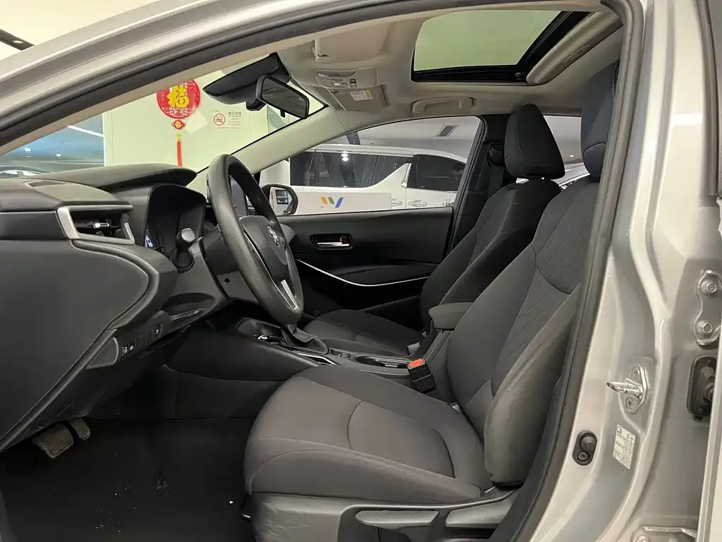 Toyota Corolla 2022 из CN, фото 7