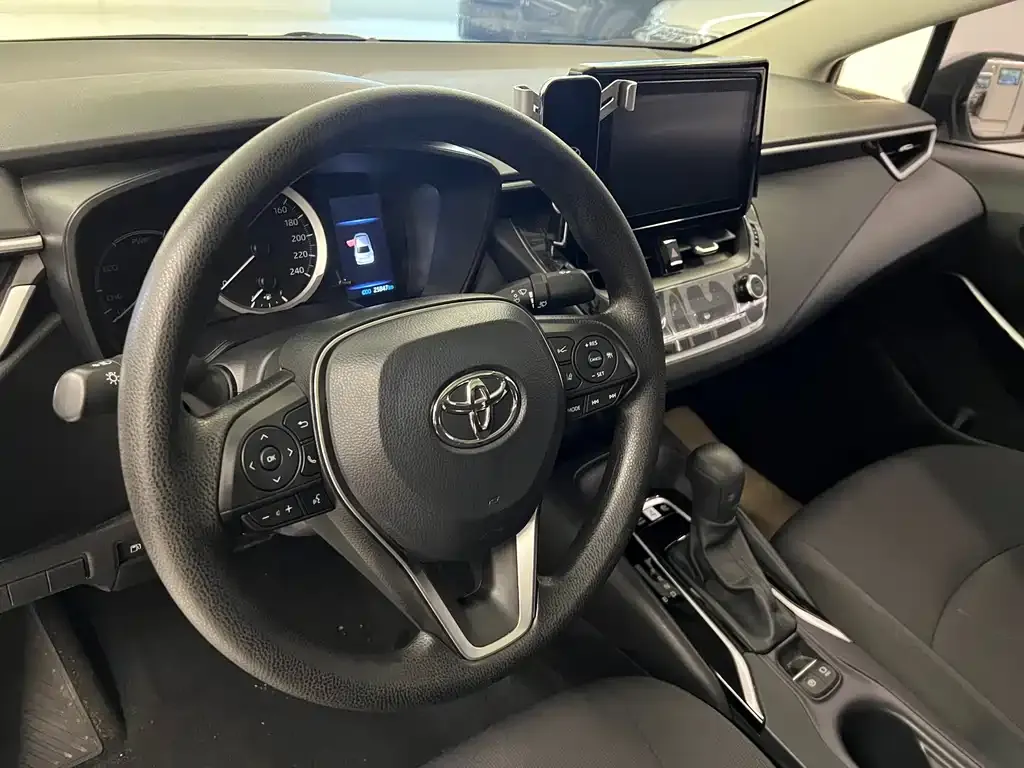 Toyota Corolla 2022 из CN, фото 9
