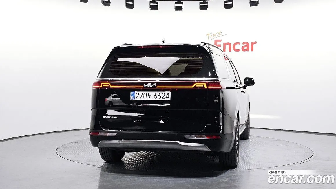 Kia Carnival 2022 из KR, фото 2