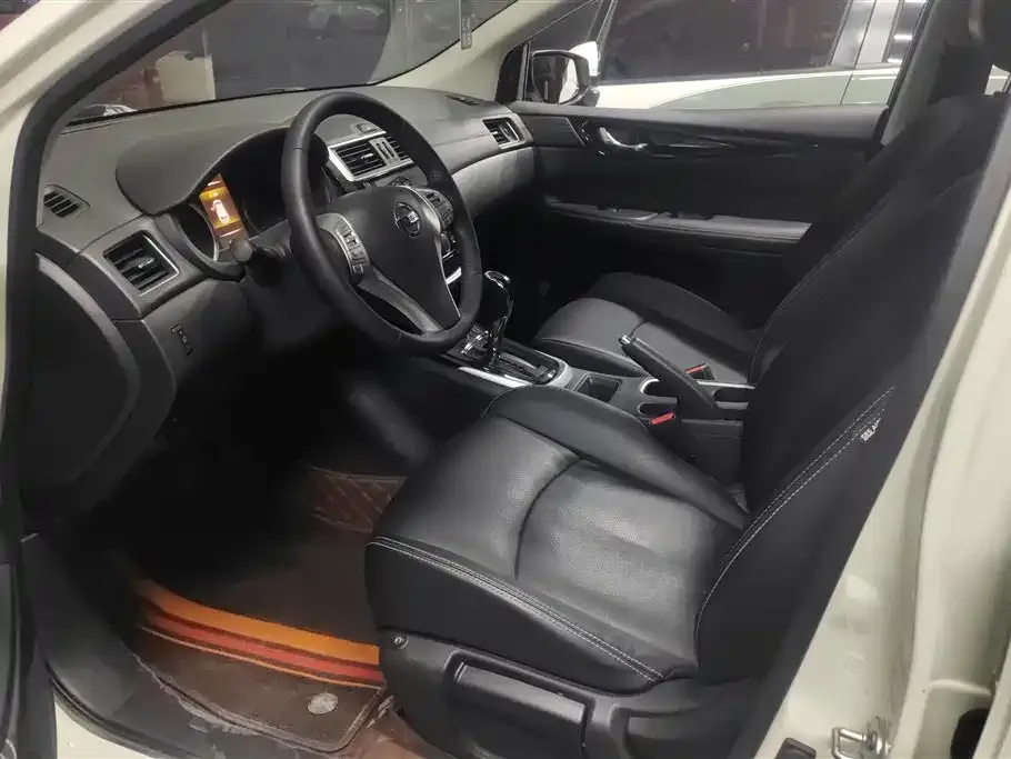 Nissan Tiida 2022 из CN, фото 7