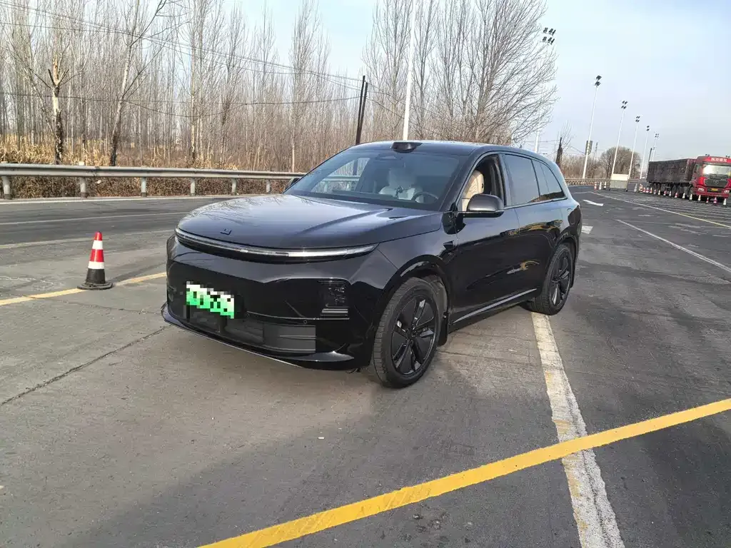 Li Auto L6 2024 из CN, фото 1