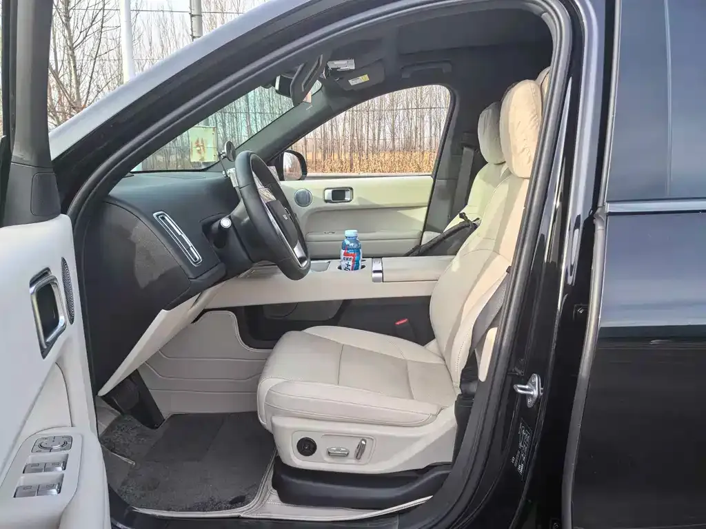 Li Auto L6 2024 из CN, фото 2