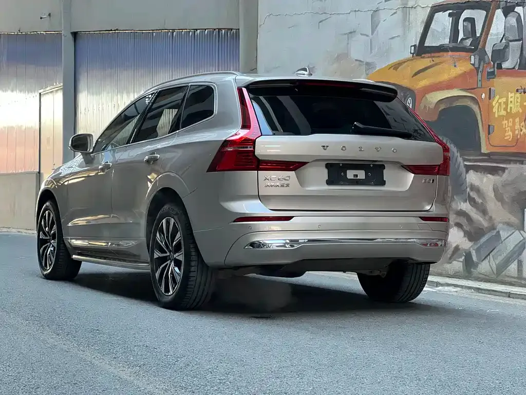 Volvo XC60 2022 из CN, фото 6