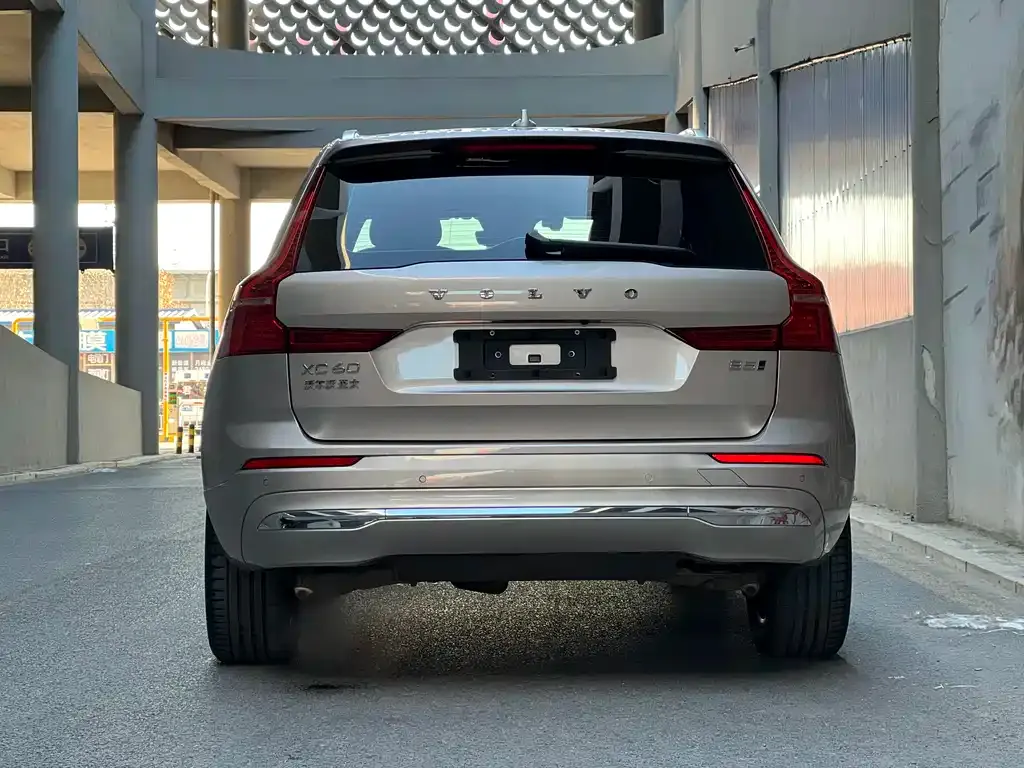 Volvo XC60 2022 из CN, фото 9