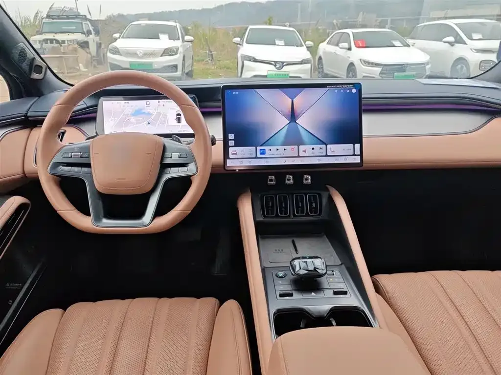 BYD L EV 2025 из CN, фото 8
