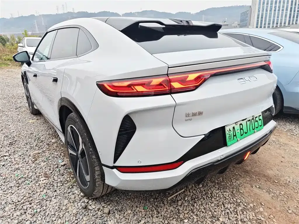BYD L EV 2025 из CN, фото 9