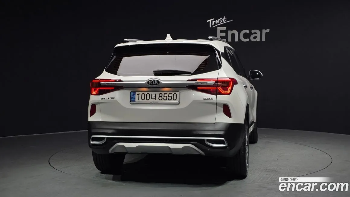 Kia Seltos 2021 из KR, фото 2
