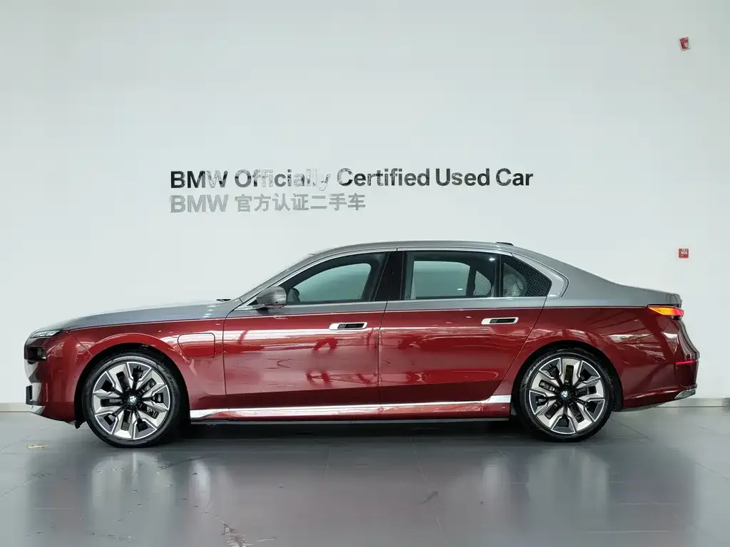 BMW i7 2024 из CN, фото 5