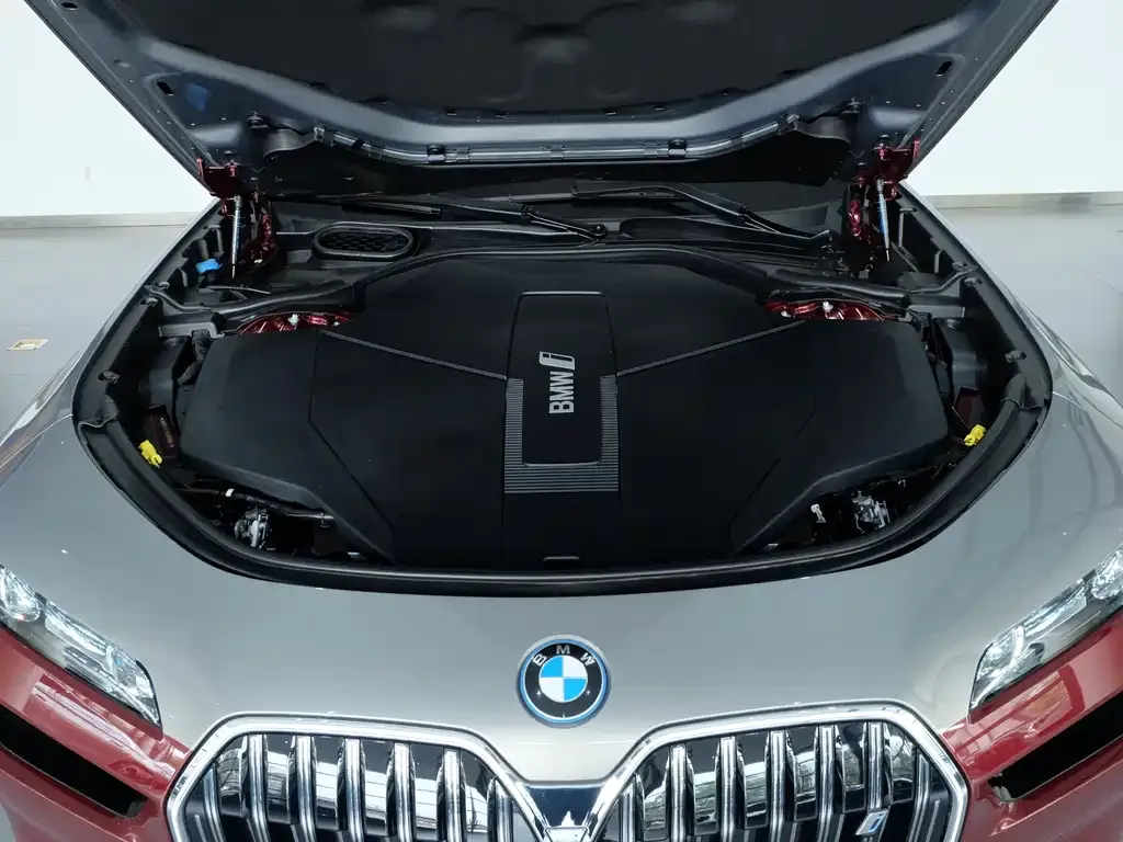 BMW i7 2024 из CN, фото 8