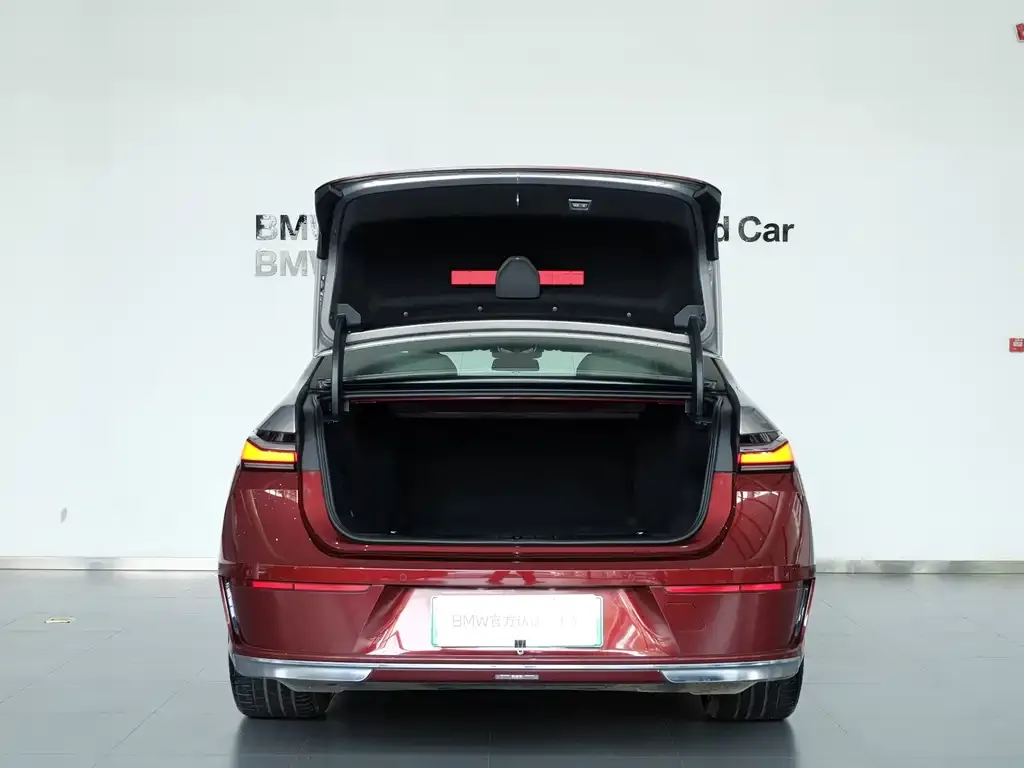 BMW i7 2024 из CN, фото 6