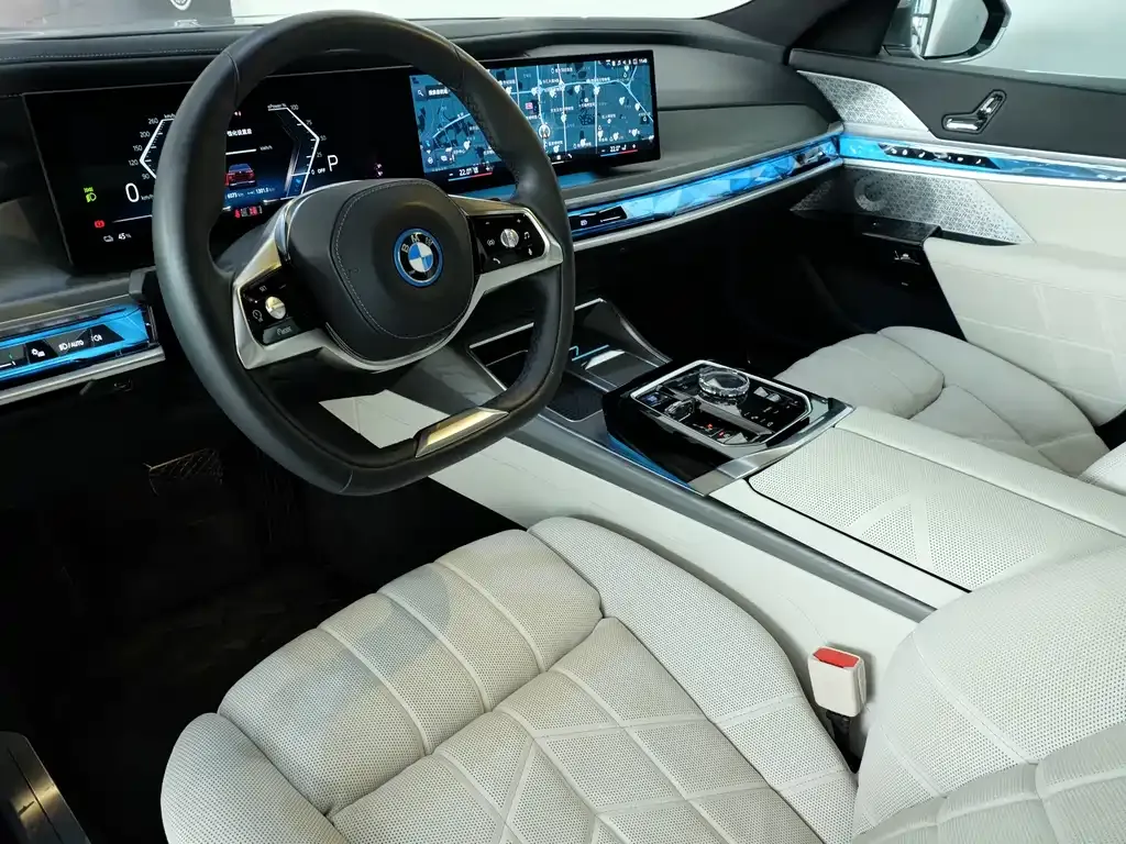 BMW i7 2024 из CN, фото 10