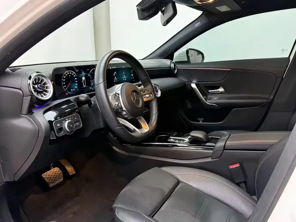 Mercedes-Benz A-Class 2022 из CN, фото 8