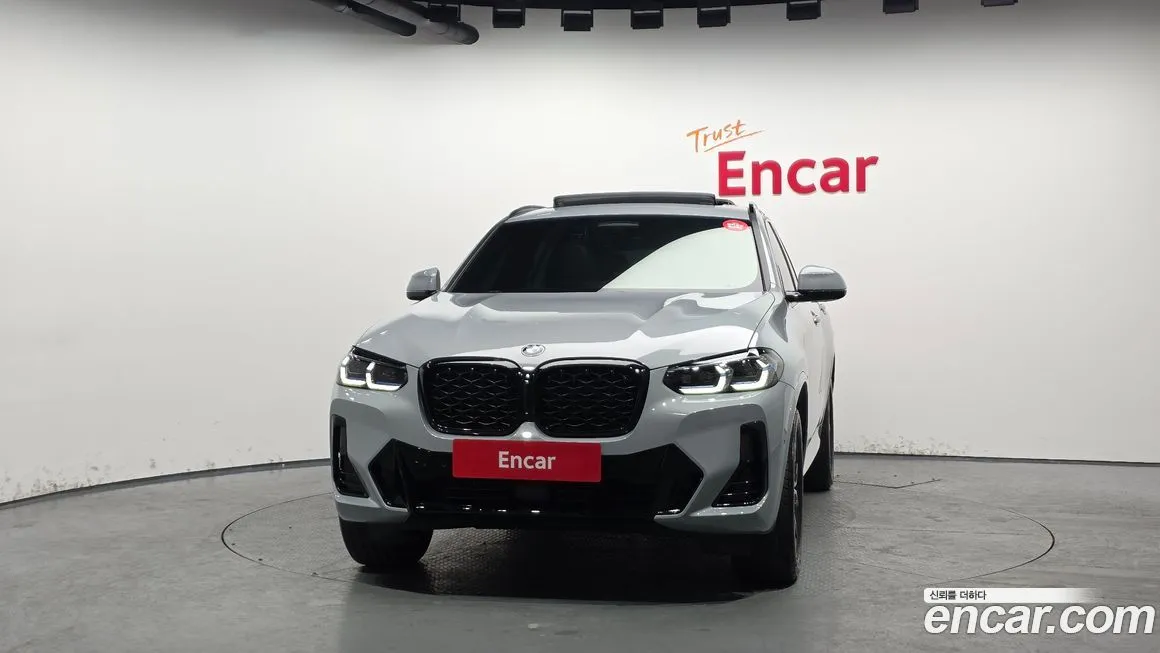 BMW X4 2023 из KR, фото 3