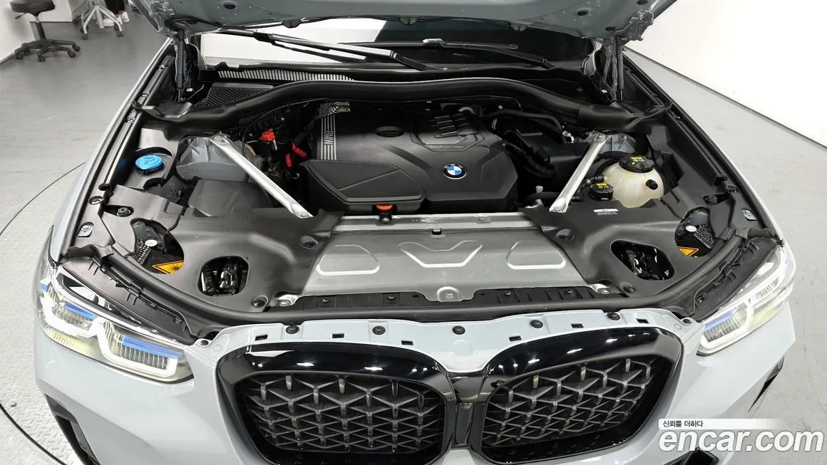 BMW X4 2023 из KR, фото 7