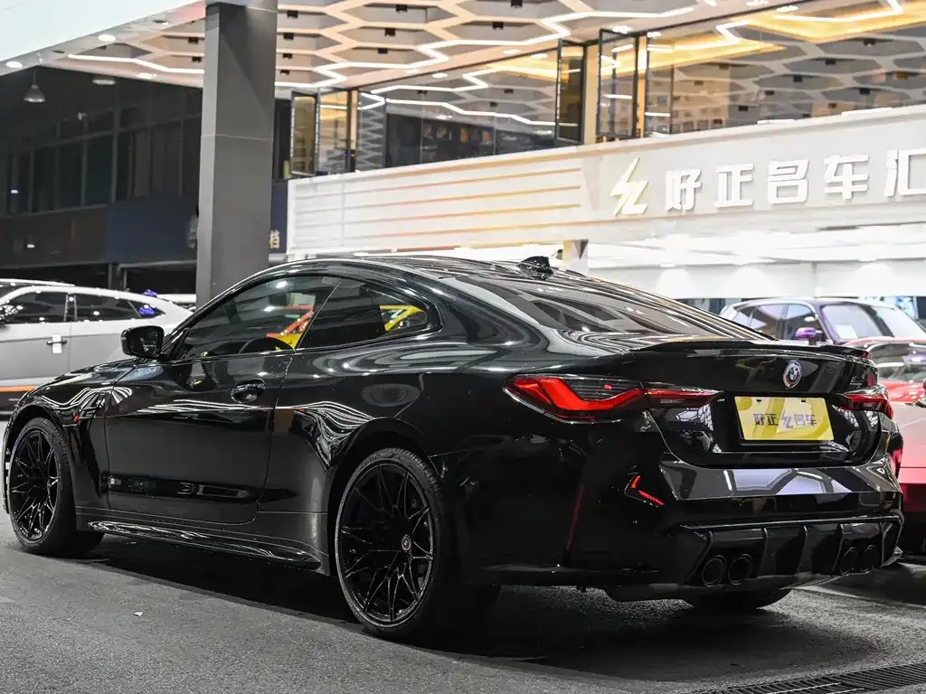 BMW M4 2023 из CN, фото 7