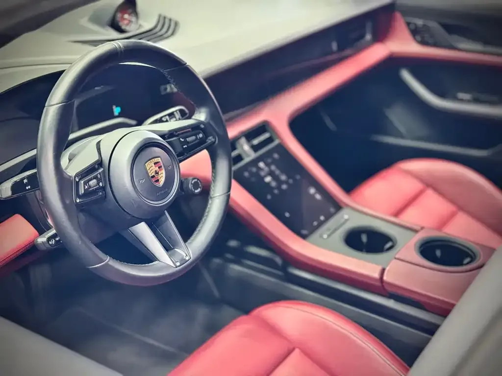 Porsche Taycan 2021 из CN, фото 6
