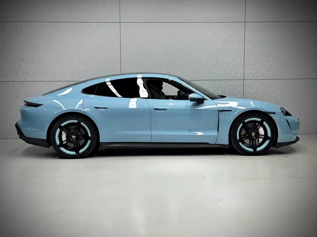 Porsche Taycan 2021 из CN, фото 8