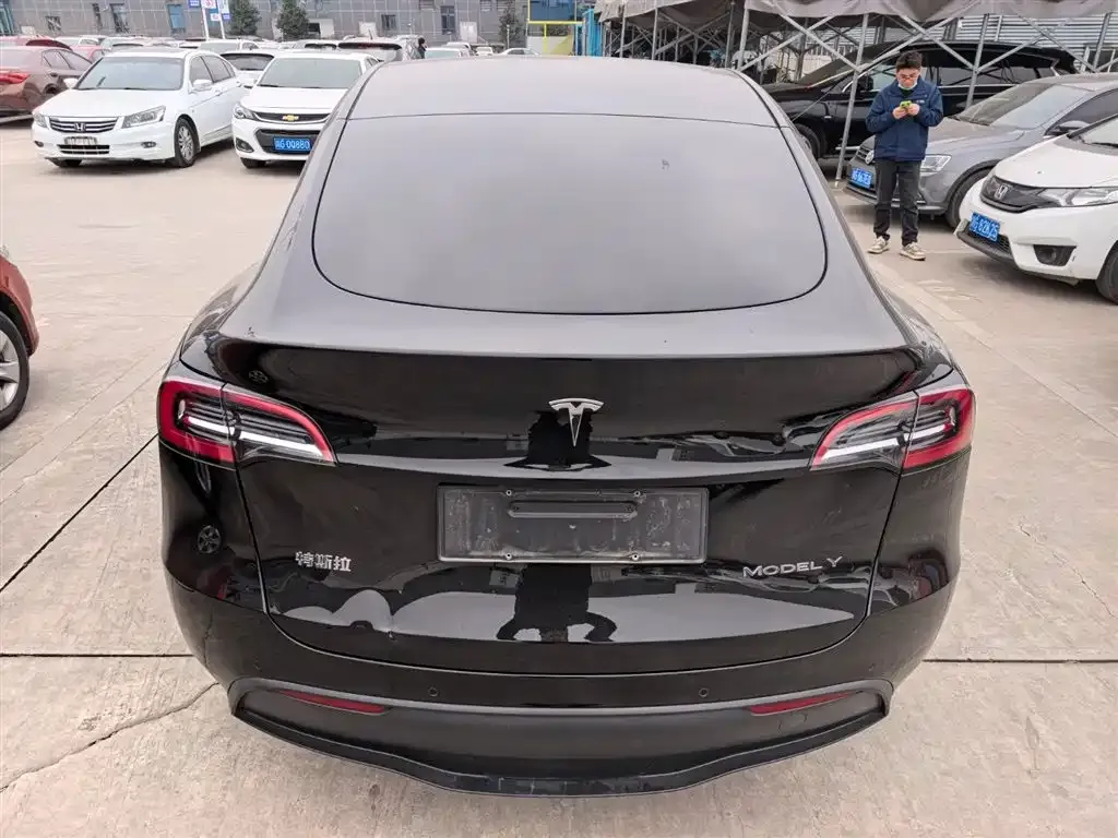 Tesla Model Y 2022 из CN, фото 5