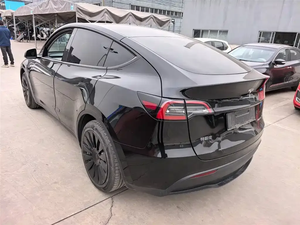 Tesla Model Y 2022 из CN, фото 9