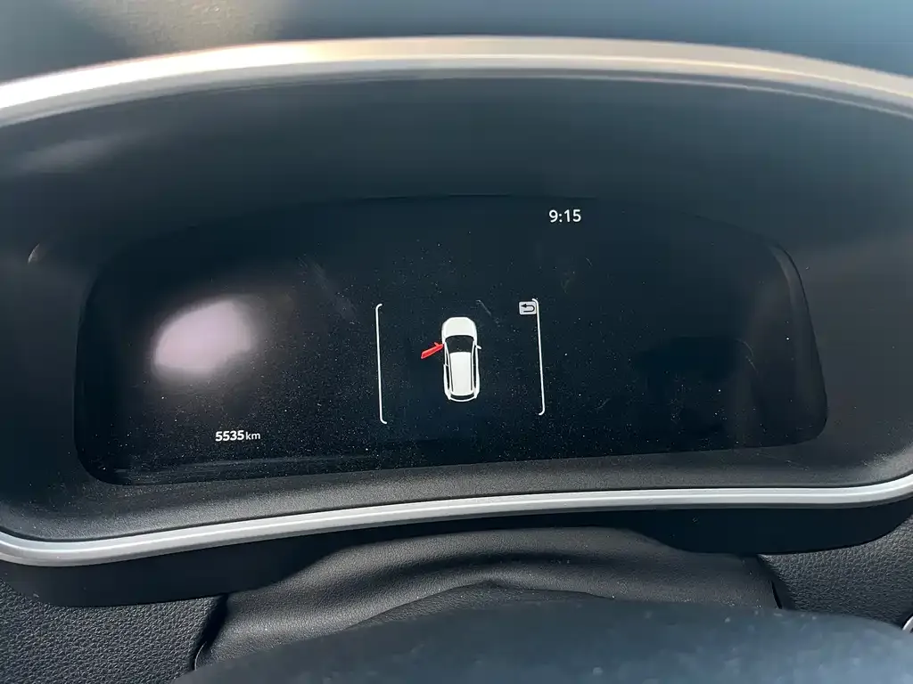 Toyota Frontlander 2023 из CN, фото 4