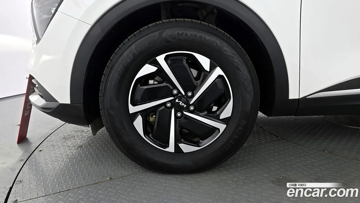 Kia Sportage — фото 6