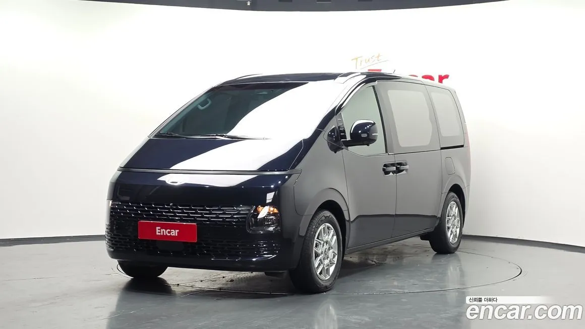 Hyundai Staria 2025 из KR, фото 1
