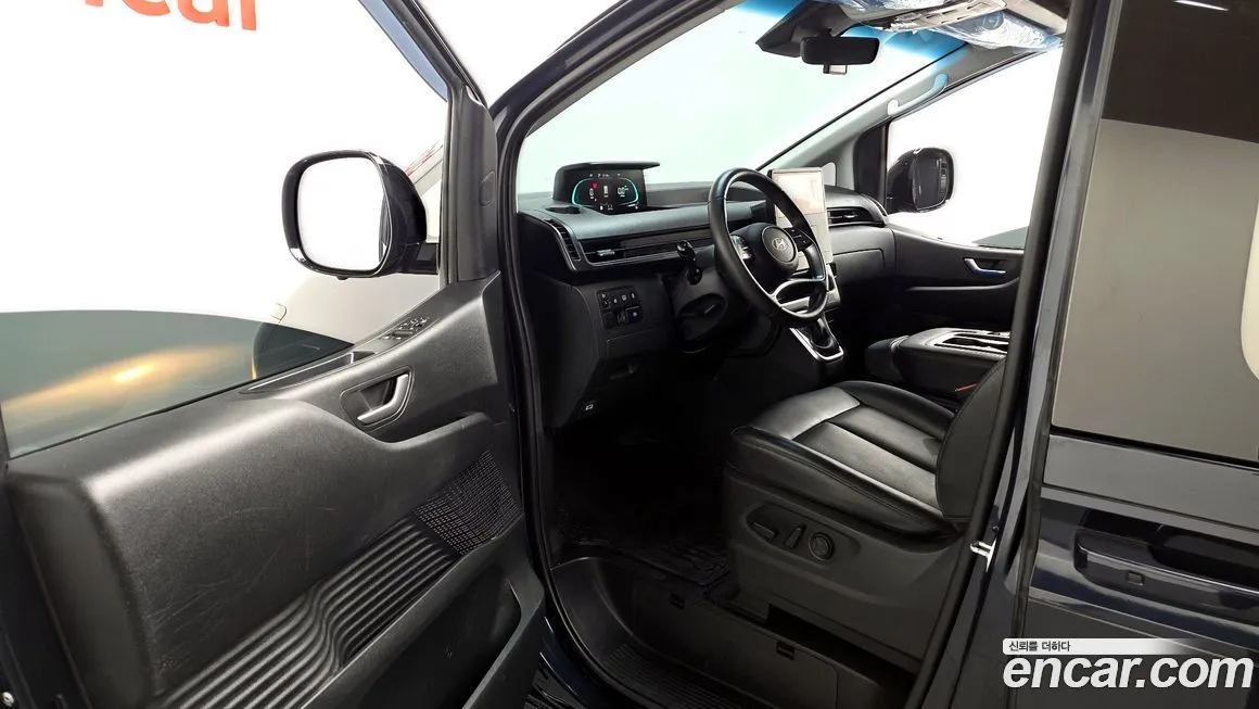 Hyundai Staria 2025 из KR, фото 9
