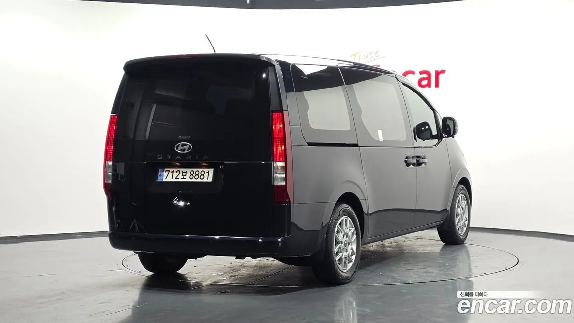 Hyundai Staria 2025 из KR, фото 6