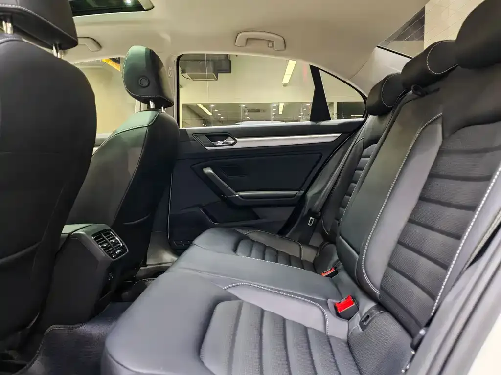 Volkswagen Lamando 2021 из CN, фото 9
