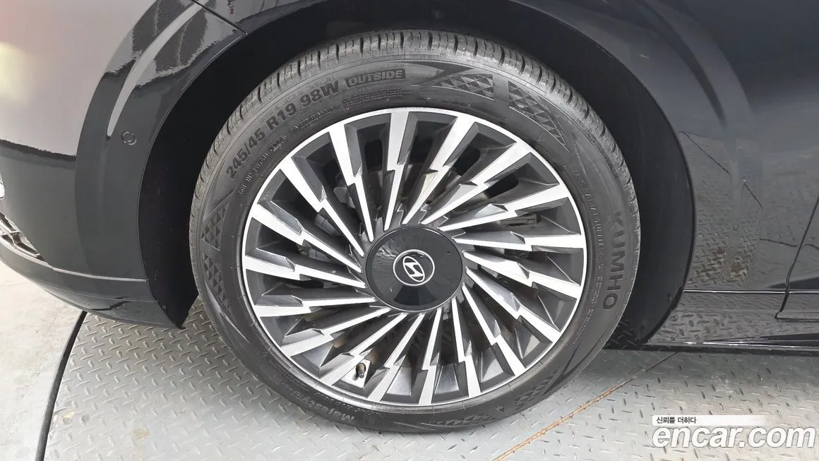 Hyundai Grandeur 2024 из KR, фото 9