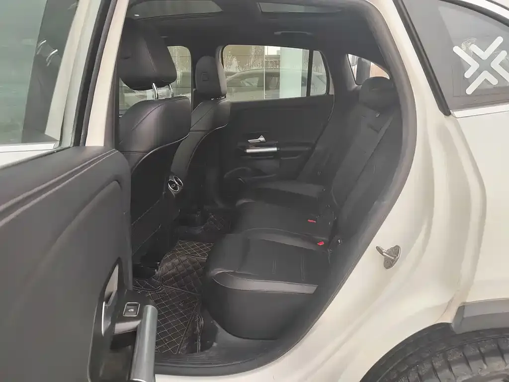 Mercedes-Benz GLA 2022 из CN, фото 2