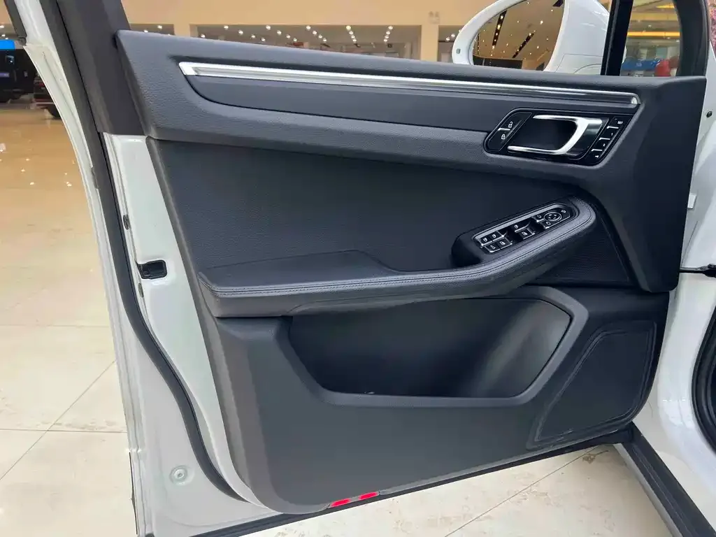 Porsche Macan 2022 из CN, фото 6