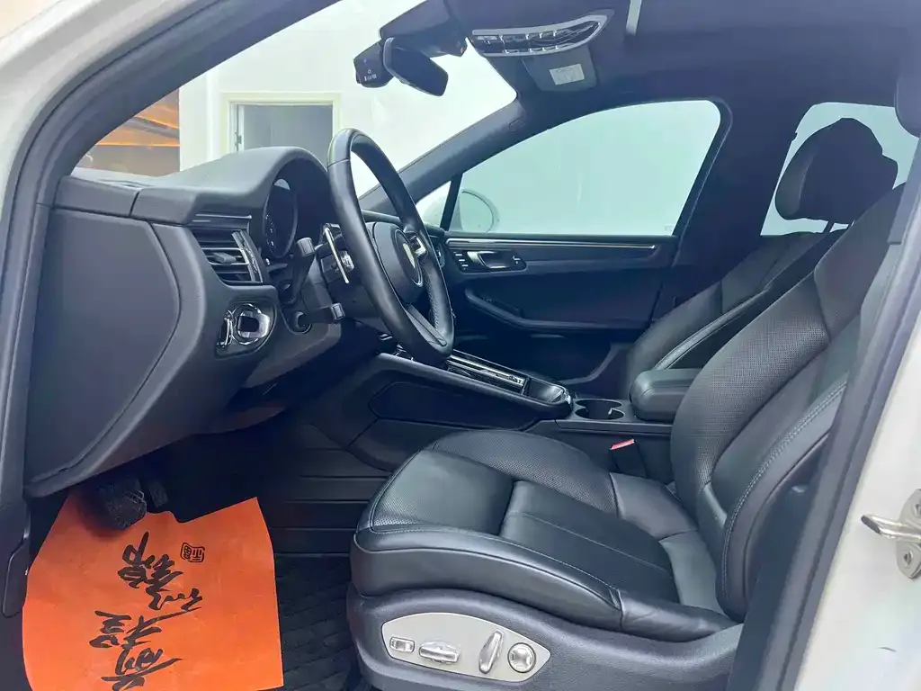 Porsche Macan 2022 из CN, фото 7