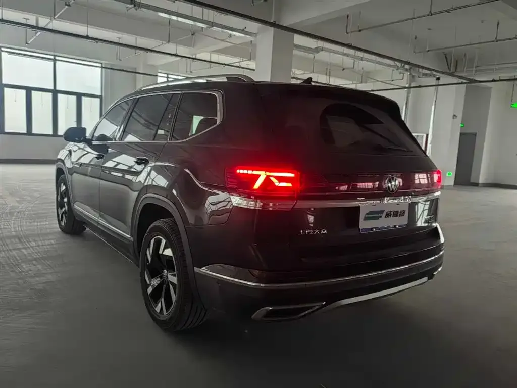 Volkswagen Teramont 2021 из CN, фото 7
