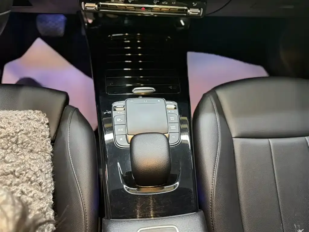 Mercedes-Benz A-Class 2022 из CN, фото 9